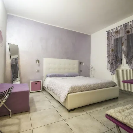 Panzió Il Giardino Di Rebecca Ferrara