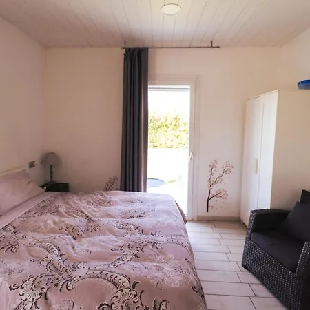 Il Giardino Di Rebecca Bed and Breakfast Φεράρα