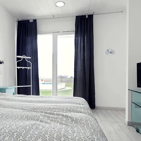 Bed & Breakfast Il Giardino Di Rebecca Ferrara