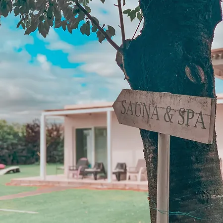 Il Giardino Di Rebecca Bed & Breakfast 4*