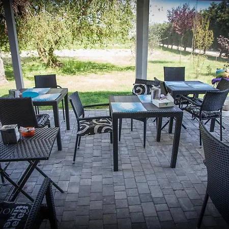 Il Giardino Di Rebecca 2*