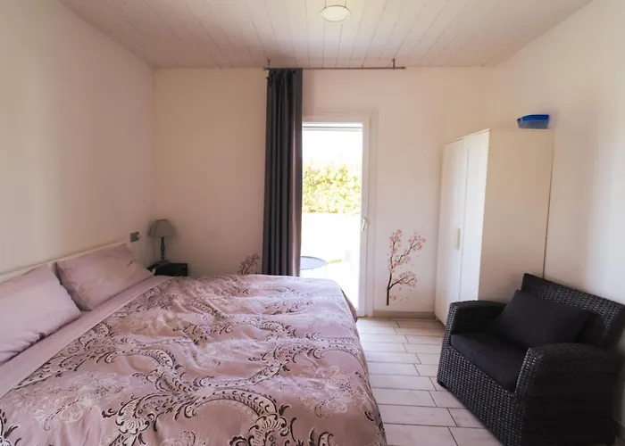 Il Giardino Di Rebecca לינה וארוחת בוקר פררה