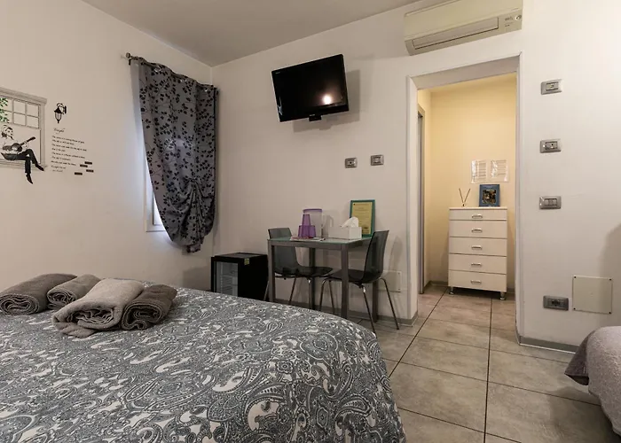 Il Giardino Di Rebecca פררה